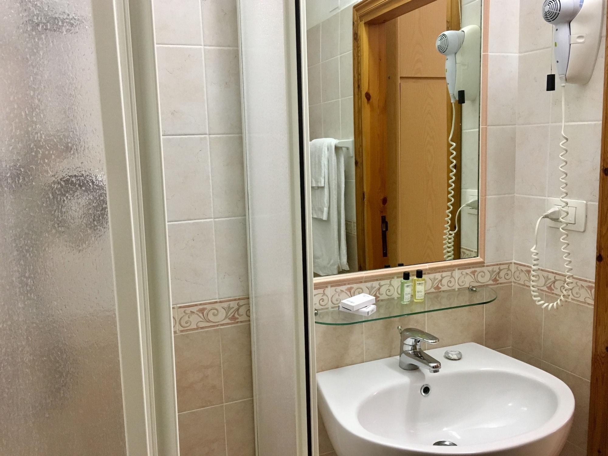 Hotel Sole Orbetello Extérieur photo